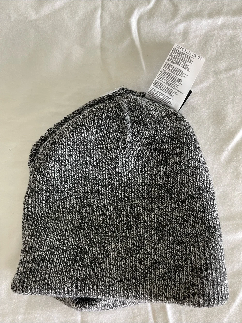 Disney Kids Minnie Mouse Gray & Red Knit Beanie